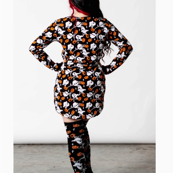 Halloween/Haunted Pumpkin Lounge Dress and Socks set - Picture 2 of 6